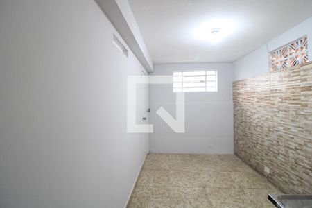 Studio de casa para alugar com 1 quarto, 35m² em Vila Anhanguera, São Paulo