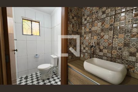 Lavabo de casa para alugar com 3 quartos, 265m² em Vila Josefina, Jundiaí