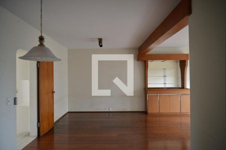 Sala de apartamento para alugar com 4 quartos, 130m² em Centro, Santo André
