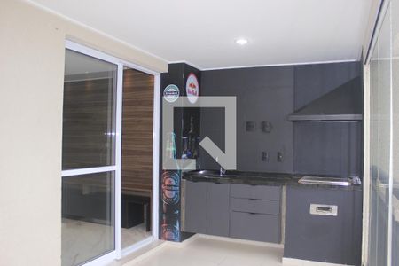 Varanda Giurmet de apartamento à venda com 2 quartos, 68m² em Jardim Flor da Montanha, Guarulhos