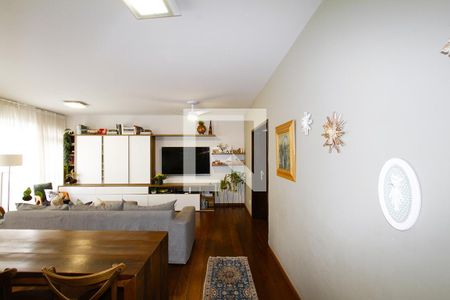 Sala de apartamento à venda com 4 quartos, 150m² em Funcionários, Belo Horizonte