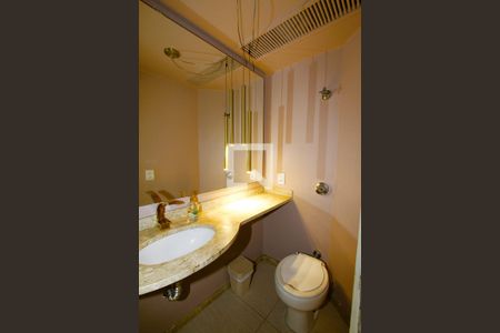 Lavabo de apartamento à venda com 4 quartos, 150m² em Funcionários, Belo Horizonte
