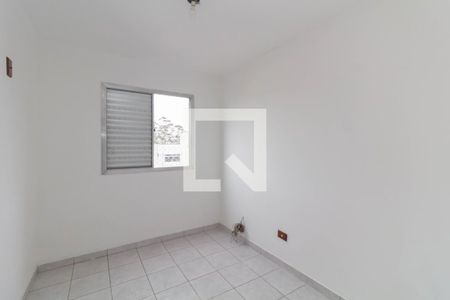 Quarto 1 de apartamento para alugar com 2 quartos, 51m² em Conjunto Residencial José Bonifácio, São Paulo