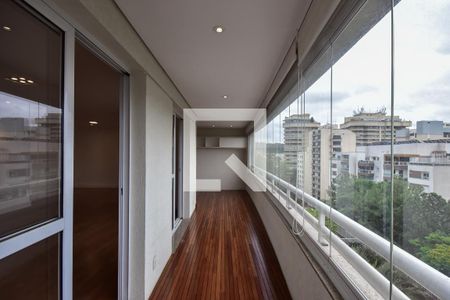 Varanda de apartamento para alugar com 3 quartos, 181m² em Real Parque, São Paulo
