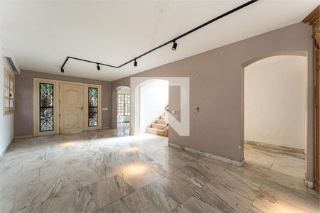 Casa à venda com 4 quartos, 250m² em Alto da Lapa, São Paulo