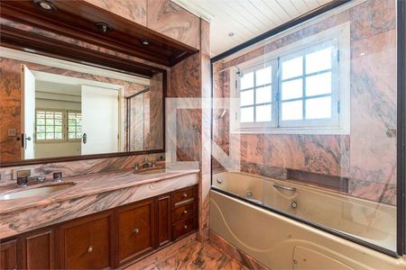 Casa à venda com 4 quartos, 250m² em Alto da Lapa, São Paulo