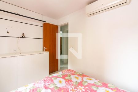 Quarto 2 de apartamento para alugar com 2 quartos, 47m² em Conceicao, Osasco