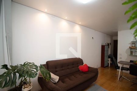 Sala de apartamento à venda com 3 quartos, 76m² em Vila Rosalia, Guarulhos