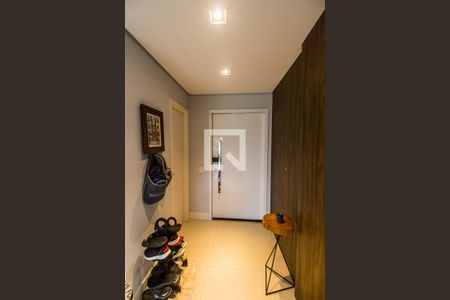 Entrada de apartamento à venda com 4 quartos, 202m² em Alphaville Empresarial, Santana de Parnaíba