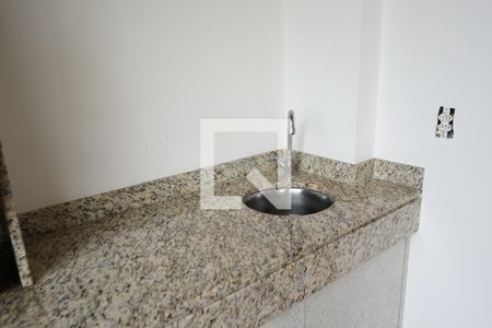 Sacada de apartamento à venda com 4 quartos, 108m² em Vila Bertioga, São Paulo