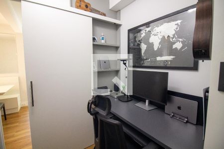 Escritório de apartamento para alugar com 2 quartos, 64m² em Chácara Santo Antônio, São Paulo