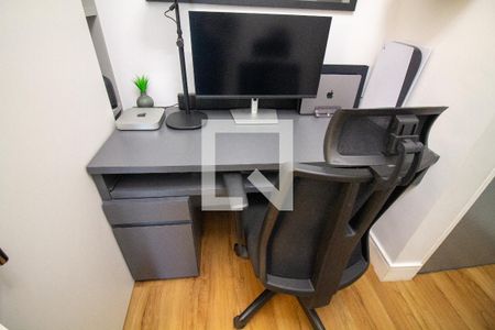 Escritório de apartamento para alugar com 2 quartos, 64m² em Chácara Santo Antônio, São Paulo