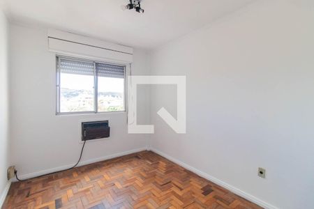 Quarto 1 de apartamento para alugar com 2 quartos, 60m² em Cristal, Porto Alegre