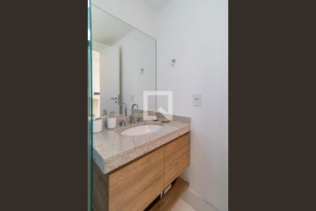 Banheiro Social de apartamento à venda com 1 quarto, 21m² em Perdizes, São Paulo