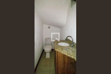 Lavabo de casa à venda com 3 quartos, 195m² em Ipanema, Porto Alegre