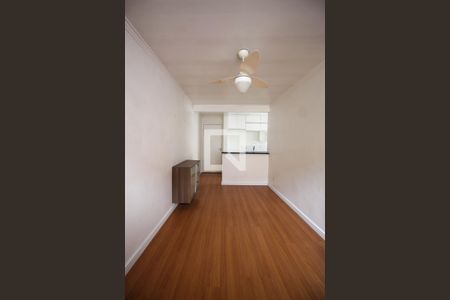 Sala de apartamento para alugar com 2 quartos, 47m² em Parque Munhoz, São Paulo