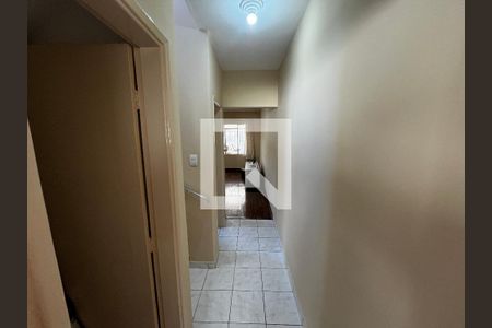 Corredor de casa à venda com 3 quartos, 100m² em Vila Roque, São Paulo