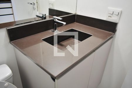 Banheiro de kitnet/studio à venda com 0 quarto, 22m² em Vila Clementino, São Paulo