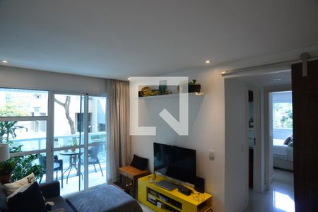 Sala de apartamento para alugar com 2 quartos, 65m² em Barra da Tijuca, Rio de Janeiro