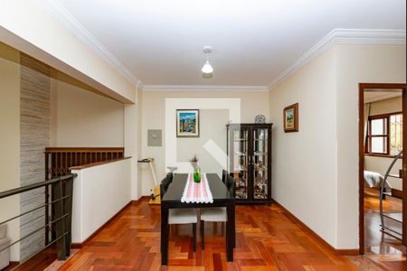 Sala 2 de casa à venda com 3 quartos, 360m² em Santa Lúcia, Belo Horizonte