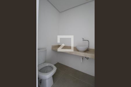 Lavabo de apartamento à venda com 3 quartos, 125m² em Petrópolis, Porto Alegre