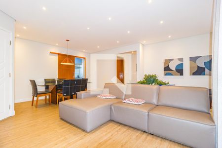 Sala de TV de apartamento à venda com 3 quartos, 117m² em Vila Regente Feijó, São Paulo