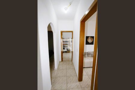 Corredor de casa para alugar com 4 quartos, 120m² em Havaí, Belo Horizonte