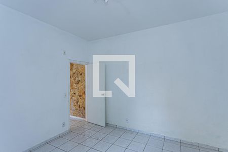 Quarto de casa para alugar com 1 quarto, 40m² em Moinho Velho, São Paulo