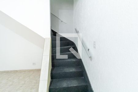 Escada de casa à venda com 4 quartos, 165m² em Rudge Ramos, São Bernardo do Campo