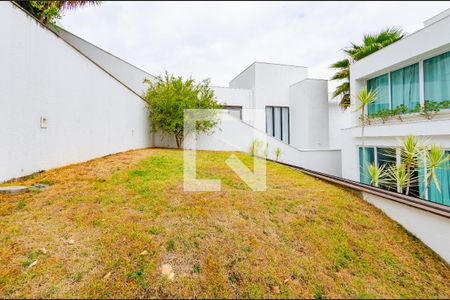 Varanda  de casa de condomínio para alugar com 4 quartos, 395m² em Buritis, Belo Horizonte