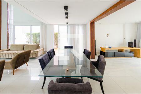 Sala de casa de condomínio para alugar com 4 quartos, 395m² em Buritis, Belo Horizonte