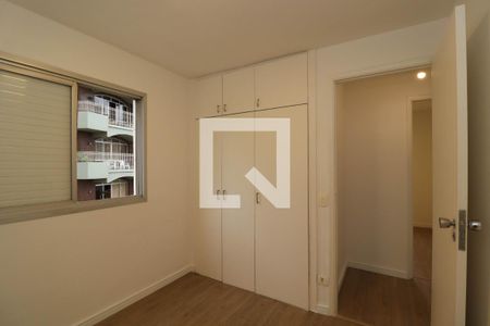 Quarto 2 de apartamento para alugar com 2 quartos, 60m² em Pinheiros, São Paulo