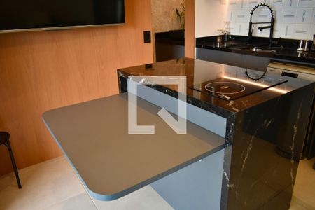 Sala/Cozinha de apartamento à venda com 1 quarto, 37m² em Chácara Inglesa, São Paulo