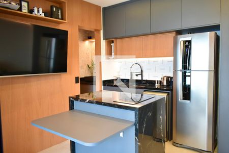 Sala/Cozinha de apartamento à venda com 1 quarto, 37m² em Chácara Inglesa, São Paulo