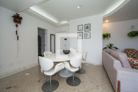 Sala de apartamento à venda com 3 quartos, 110m² em Buritis, Belo Horizonte