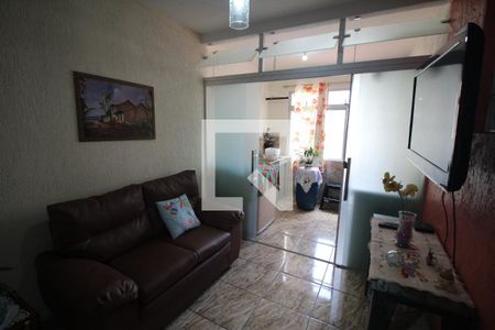 Sala de casa para alugar com 3 quartos, 270m² em Teixeira Dias, Belo Horizonte