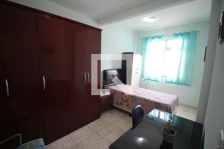 Quarto 1 de casa para alugar com 3 quartos, 270m² em Teixeira Dias, Belo Horizonte