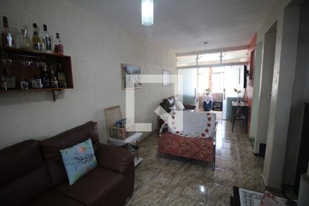 Sala de casa para alugar com 3 quartos, 270m² em Teixeira Dias, Belo Horizonte