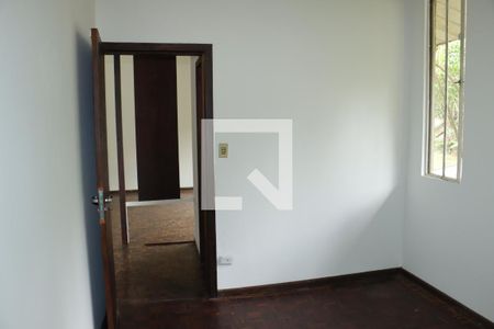 Sala de casa de condomínio para alugar com 3 quartos, 723m² em Vila Santo Antônio, Cotia