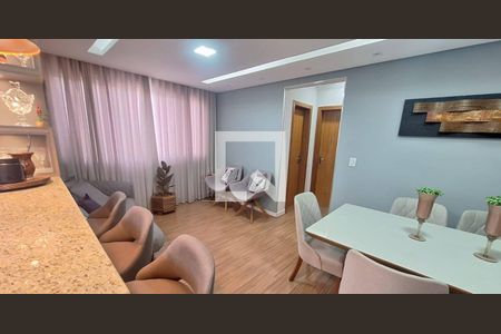 Sala de apartamento à venda com 2 quartos, 63m² em Arvoredo, Contagem
