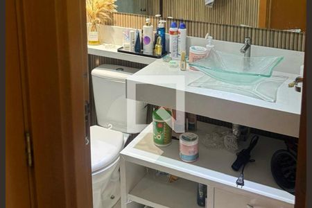 Banheiro da suíte  de apartamento para alugar com 2 quartos, 67m² em Taquara, Rio de Janeiro
