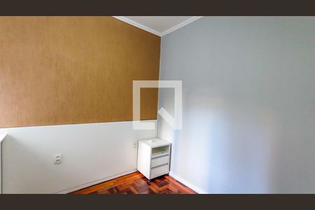 Quarto 2 de apartamento para alugar com 2 quartos, 54m² em Santo Antônio, Porto Alegre
