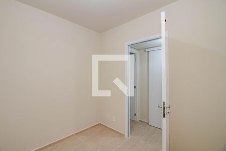 Quarto 1 de apartamento para alugar com 2 quartos, 50m² em Parque Santa Fé, Porto Alegre