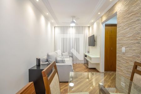 Sala de apartamento à venda com 2 quartos, 44m² em São Pedro, Osasco