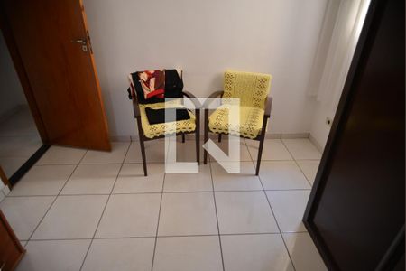 Quarto 1 de casa à venda com 5 quartos, 217m² em Vila Camilópolis, Santo André