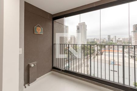 Varanda de kitnet/studio à venda com 1 quarto, 25m² em Campo Belo, São Paulo