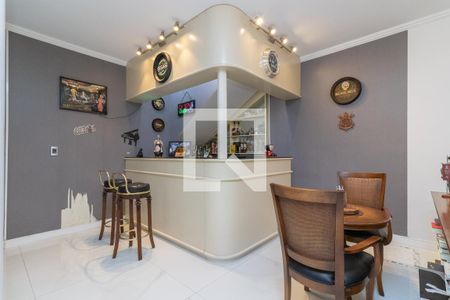 Sala de casa para alugar com 3 quartos, 500m² em Vila Ré, São Paulo