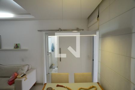 Sala de apartamento à venda com 2 quartos, 72m² em Barra da Tijuca, Rio de Janeiro