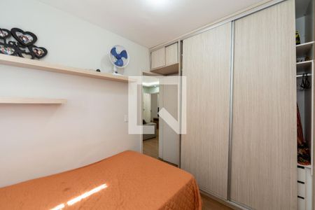 QUARTO2 de apartamento para alugar com 2 quartos, 49m² em Camargos, Belo Horizonte