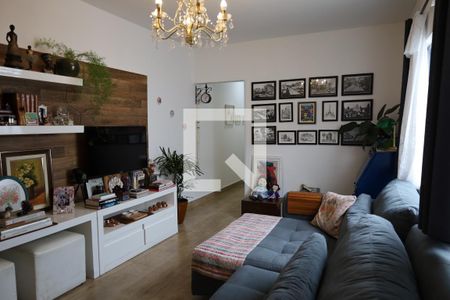 Sala de casa à venda com 3 quartos, 98m² em Cupecê, São Paulo